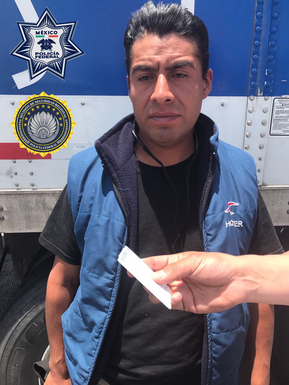 Camión apócrifo de la Sedena extraía gasolina - 02