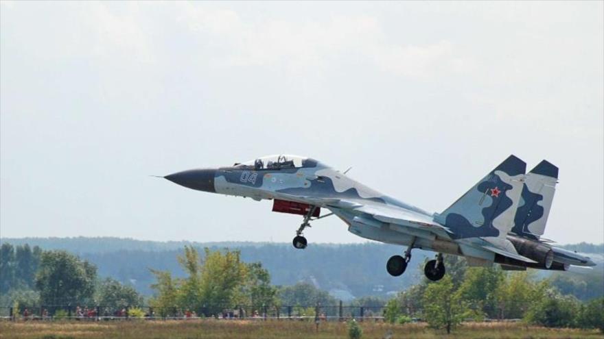 Irán fabricará misiles y aviones de combate - 09293968_xl