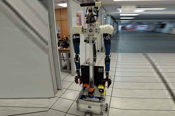 Estudiantes de la UNAM competirá en la RoboCup de Japón - 2731a