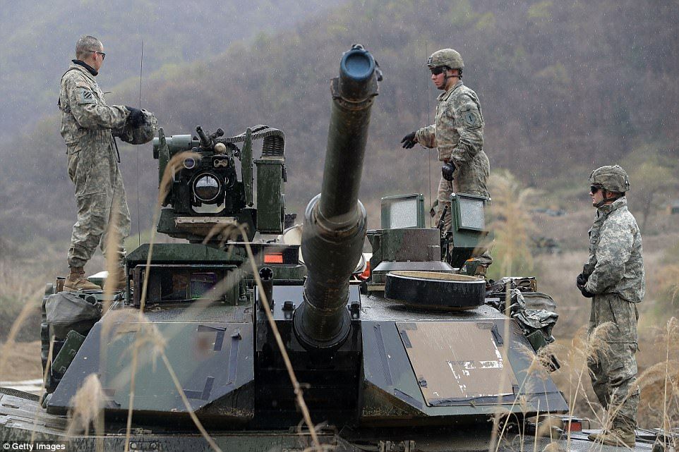 Pulverizaremos los cuarteles de EE.UU.: Corea del Norte - 3F3C73B900000578-4411108-image-a-42_1492158088290