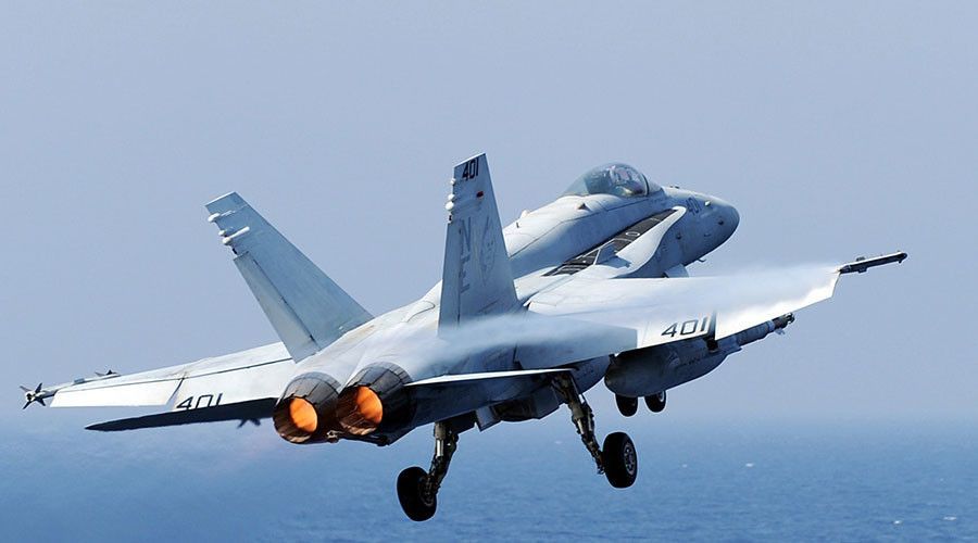 Se estrella caza de EE.UU. que iba rumbo a Corea del Norte - 58fa252bc361883a0b8b4595