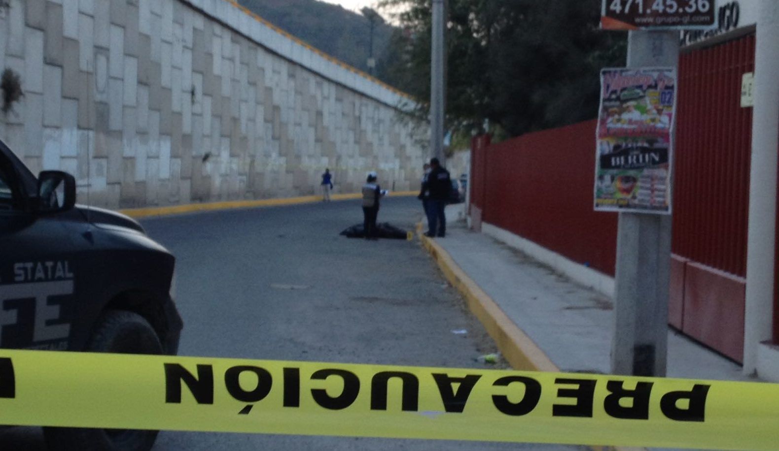 Dejan dos bolsas con cadáveres cerca de Fiscalía de Guerrero