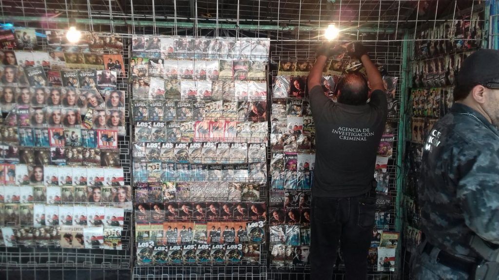 Decomisan 25 mil DVD's piratas en Tabasco - 758001-1024x576