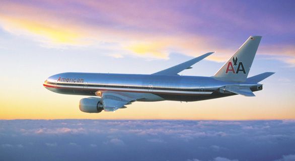 Avión de American Airlines aterriza de emergencia - 777