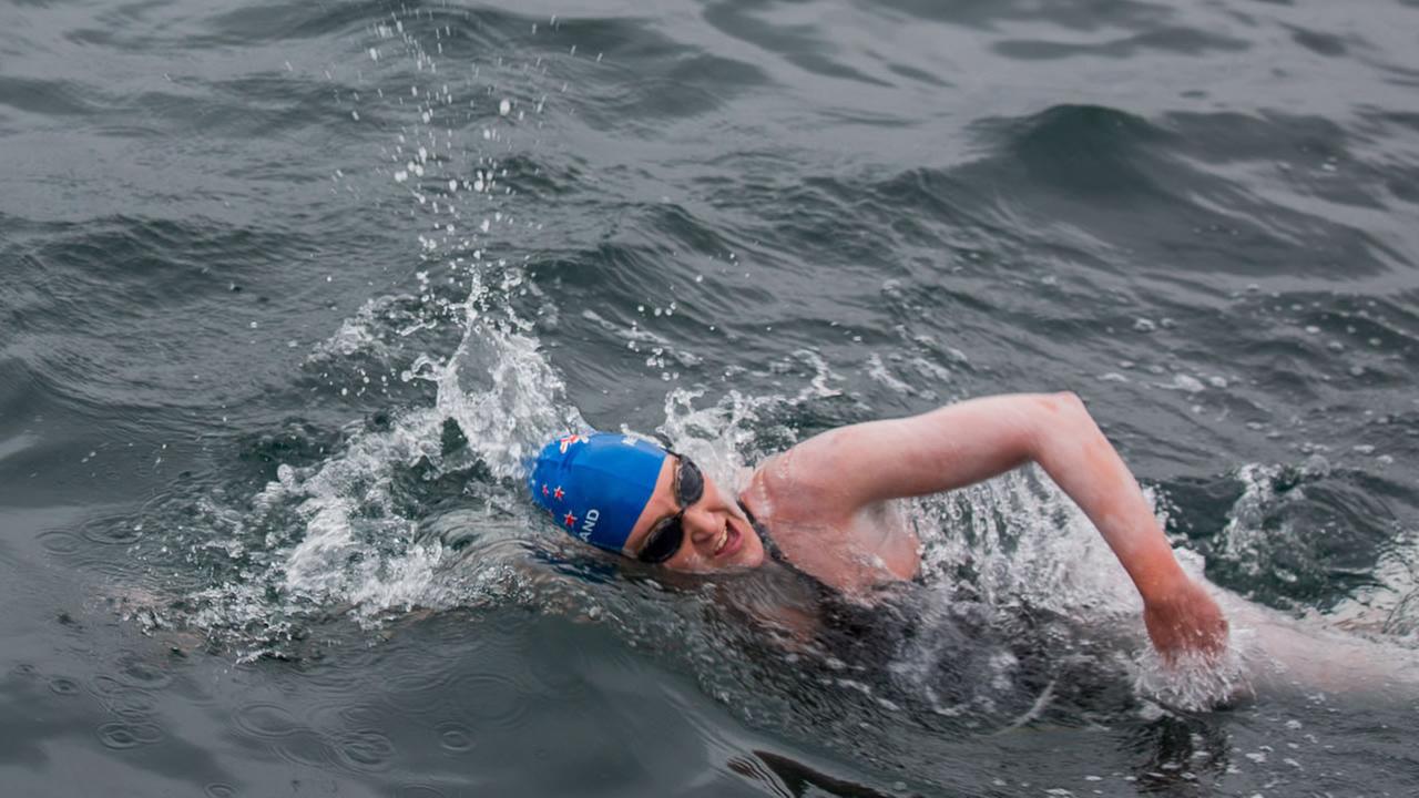 Nadarán en la frontera en contra de Trump