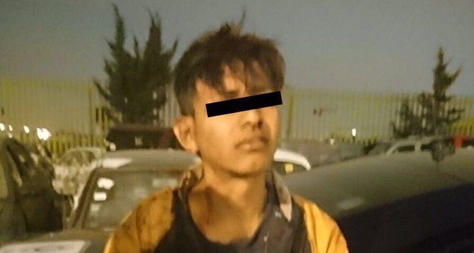 Comensales retienen a asaltante en Iztapalapa