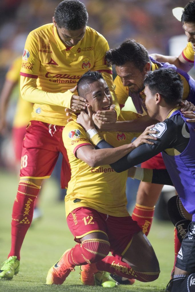 Monarcas deja a Cruz Azul sin final de Copa MX - C8nSlhEXYAEJREU-683x1024
