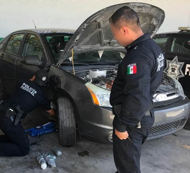 Con rayos gamma descubren droga al interior de un vehículo en Sonora - C94Az7vVYAApLEg