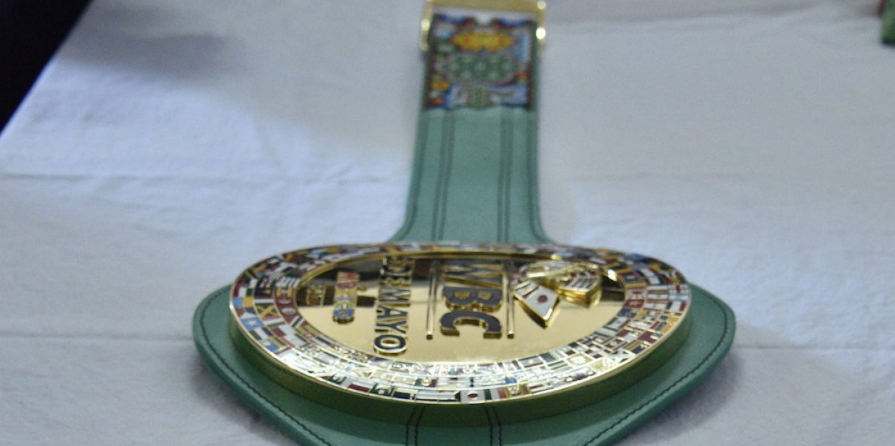 #Fotos Cinturón para 'Canelo' contra 'Chávez Jr' es una obra de arte - Captura-de-pantalla-2017-04-05-a-las-17.49.11