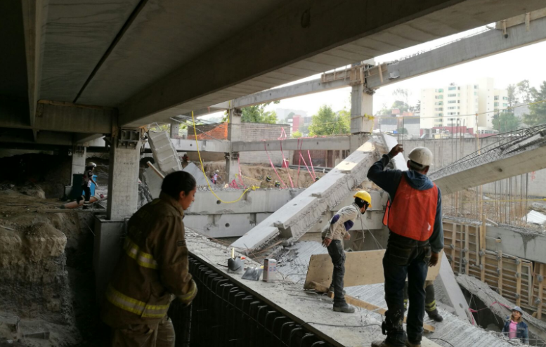 Constructora Itisa no da la cara tras derrumbe de estacionamiento