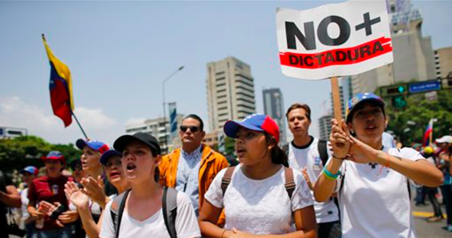 #Video Habla la madre de joven asesinada durante protestas en Venezuela