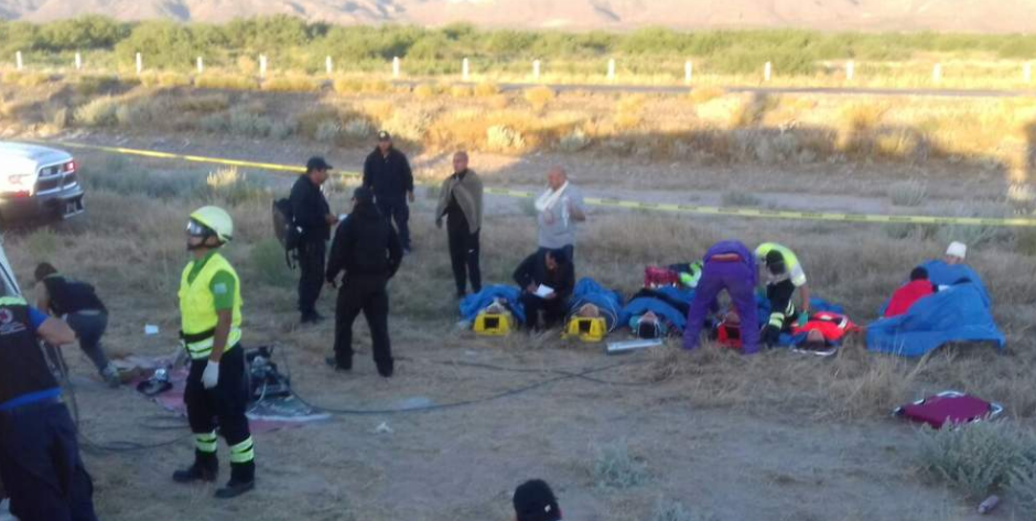 Volcadura de autobús que transportaba deportistas deja dos muertos - Captura-de-pantalla-2017-04-30-a-las-18.27.55