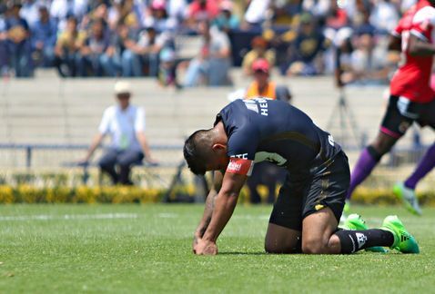 Veracruz se acerca a la salvación en CU - Javier-Cortes-lamenta-Tiburones-Rojos_MILIMA20170423_0169_8