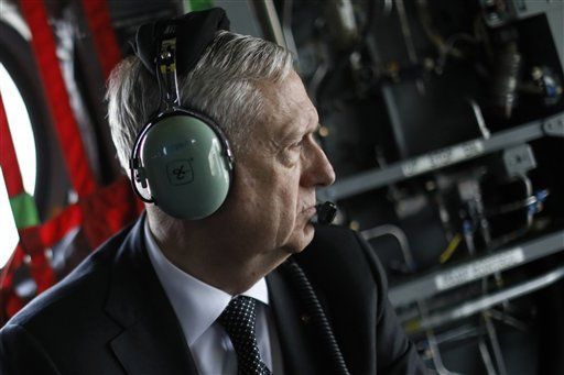 Secretario de Defensa de EE.UU. realiza visita no anunciada a Afganistán