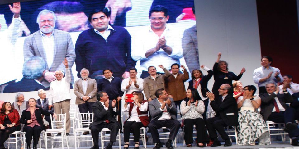 Barbosa y Encinas aparecen en evento de Delfina Gómez