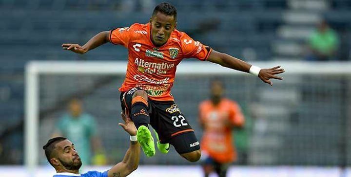 Jaguares separa a Mateus Gonçalves por no asistir a firma de autógrafos - Mateus-Gonçalves-2