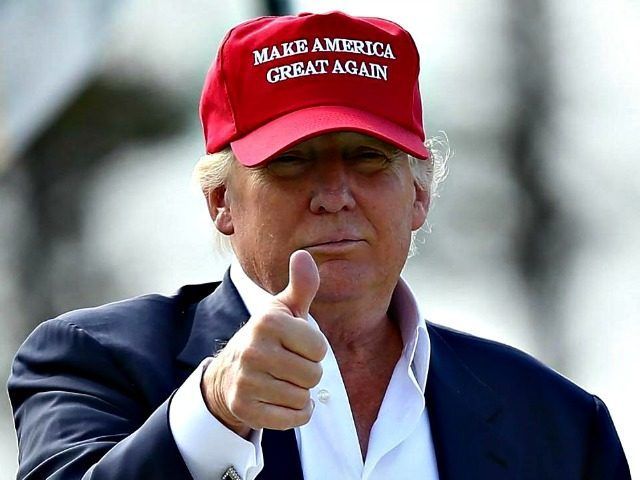 Cien días de Trump y de promesas no cumplidas - Trump-in-Hat-MAGA-640x480