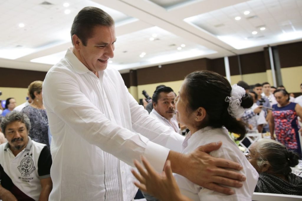 Rafael Moreno Valle refrenda apoyo a Guillermo Anaya - WhatsApp-Image-2017-04-03-at-5.04.31-PM-1024x682