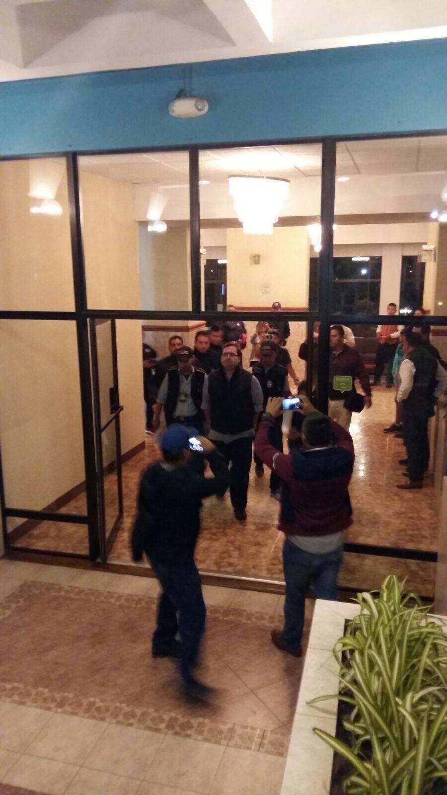 #Video Capturan a Javier Duarte en Guatemala - WhatsApp-Image-2017-04-15-at-9.33.59-PM