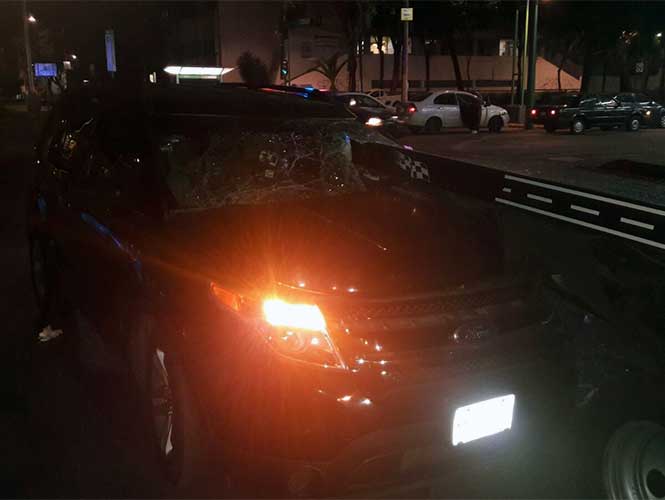 Sujeto se salva tras chocar contra grúa en la colonia Narvarte - accidente-narvarte1