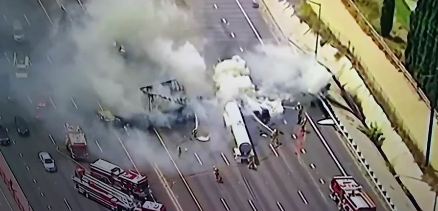 #Video incendio de vehículo en Los Ángeles #Video incendio de vehículo en Los Ángeles