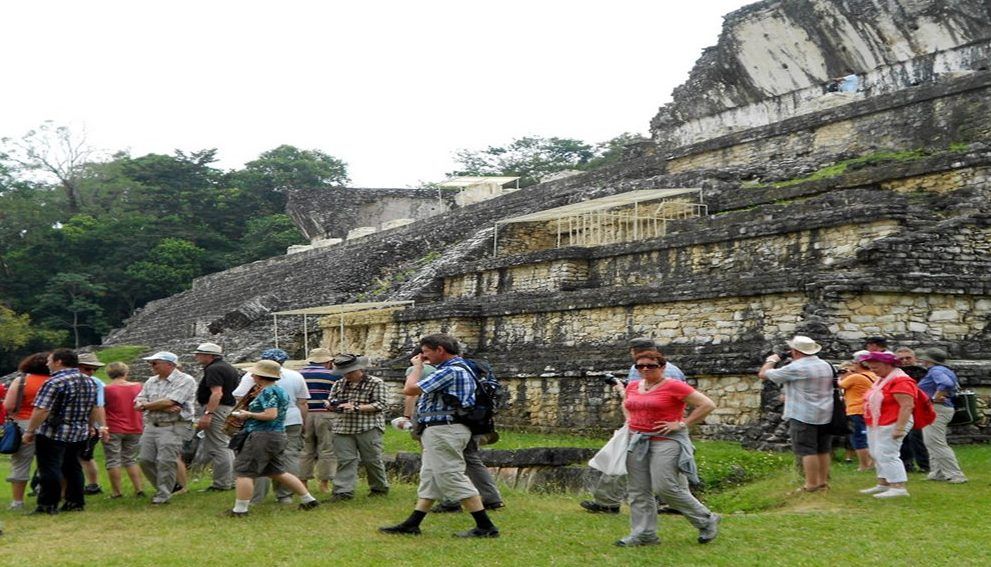 Asaltan a 28 turistas alemanes en Palenque