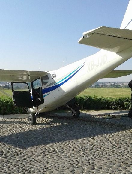 Cae avión ligero en el Estado de México