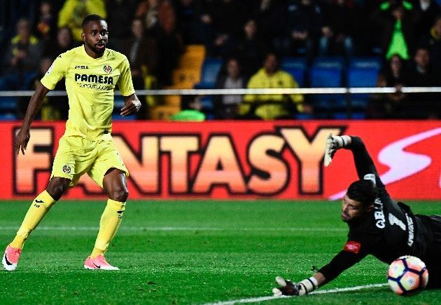 Asistencia de Jonathan Dos Santos en la victoria del Villarreal - bakambu3_630x435