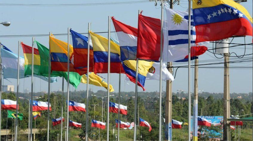 Venezuela amenaza con abandonar la OEA - banderas-oea