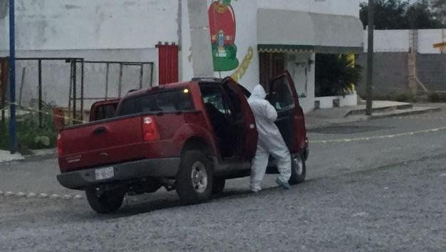 Matan a hombre afuera de tienda de abarrotes en Cadereyta