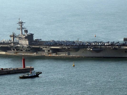 Estados Unidos envía escuadra de portaaviones a la península de Corea - carl-vinson