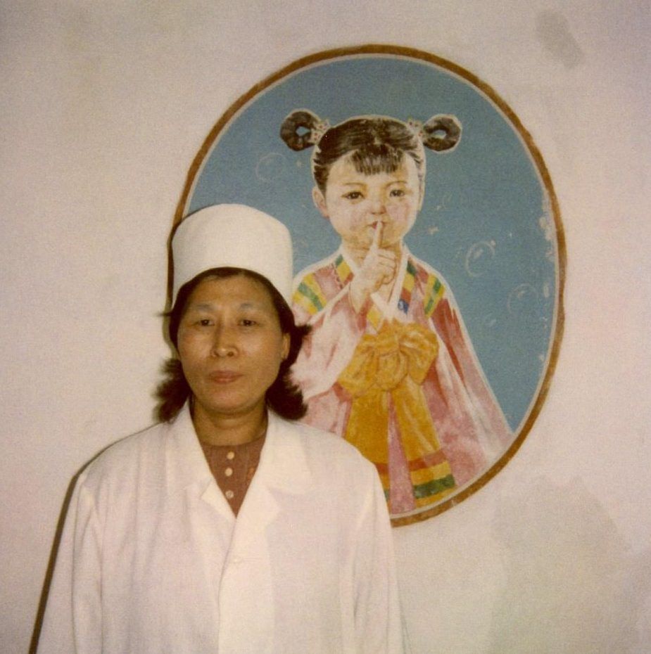 Fotógrafo revela cómo era la vida en Corea del Norte antes de los smartphones - cdn7-e1493314586691