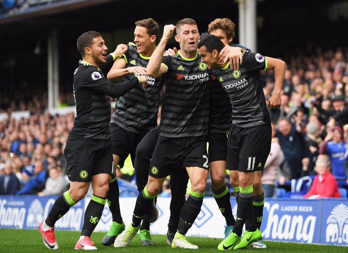 Chelsea refrenda liderato con victoria sobre Everton