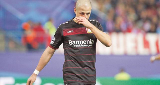 Chicharito se perderá el partido contra el Bayern Munich