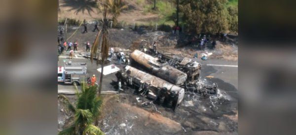 Llegan a Morelia cuerpos de las 24 víctimas del choque en la Siglo XXI