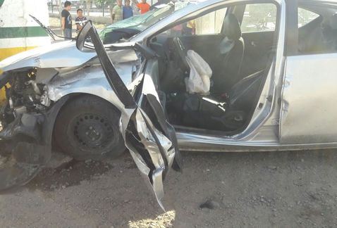 Muere mujer tras intentar ganar paso a tren en Coahuila Muere mujer tras intentar ganar paso a tren en Coahuila