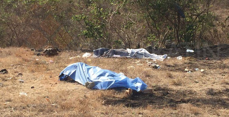 Volcadura en la Autopista del Sol deja cuatro muertos - combidelsol1