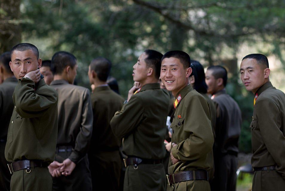 #Fotos Tropas de Corea del Norte se recrean a pesar de la creciente tensión