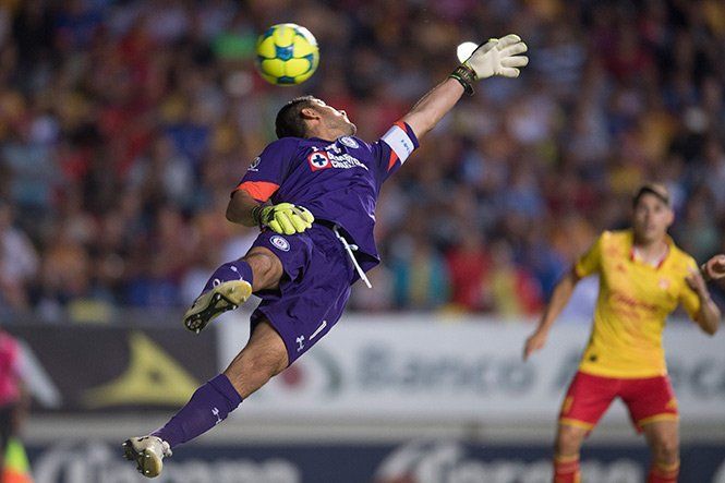 Nunca tendré fuerzas para tirar la toalla mientras dirija a Cruz Azul: Jémez - corona