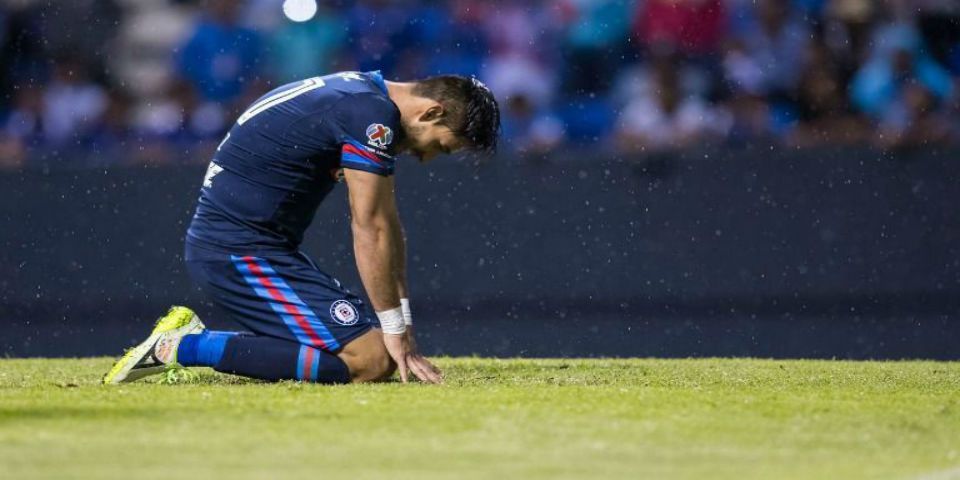 Cruz Azul pierde de último minuto con el Puebla