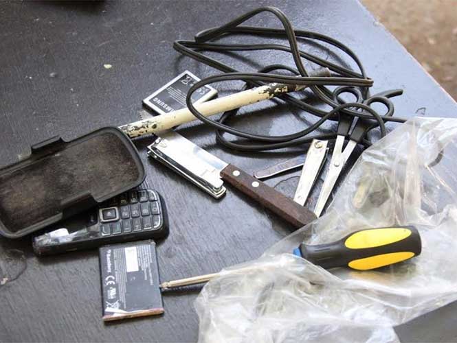 Encuentran objetos prohibidos en penal del que se fugó ‘El Azul’