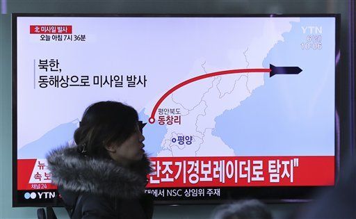Seúl denuncia que Corea del Norte dispara misil balístico
