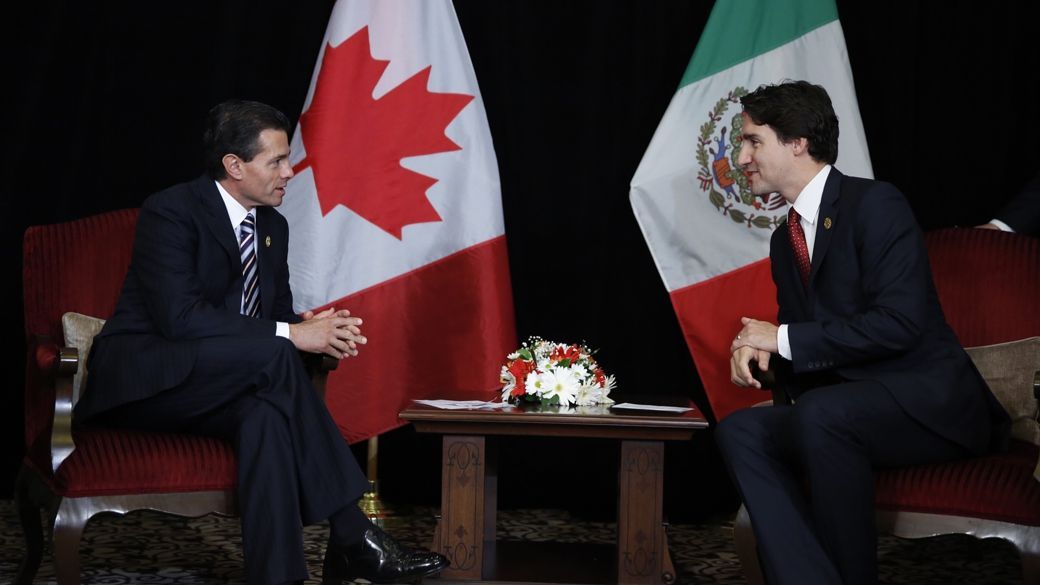 Peña Nieto y Trudeau acuerdan puntos de renegociación del TLC