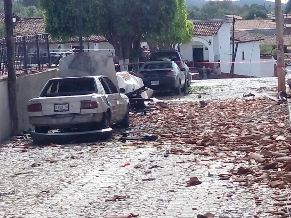 Explosión en Jalisco deja tres muertos y dos heridos - explosión-jalisco-1024x768