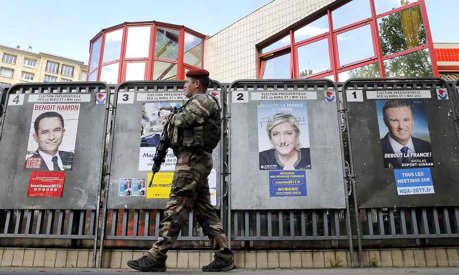 Francia celebra elecciones entre fuertes medidas de seguridad - francia-elecciones-5