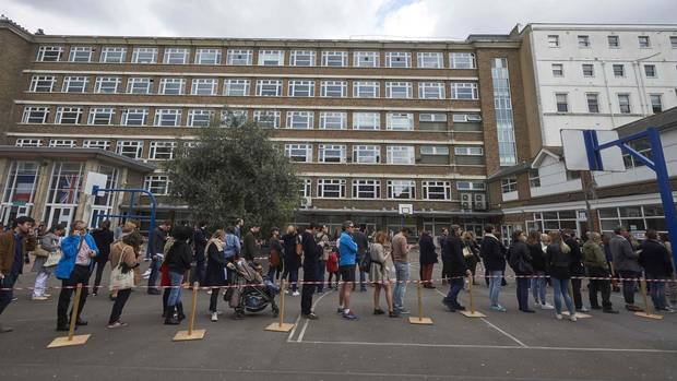 Francia celebra elecciones entre fuertes medidas de seguridad - francias-elecciones-3