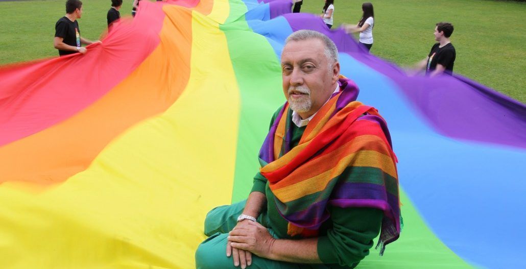Muere el creador de la bandera gay