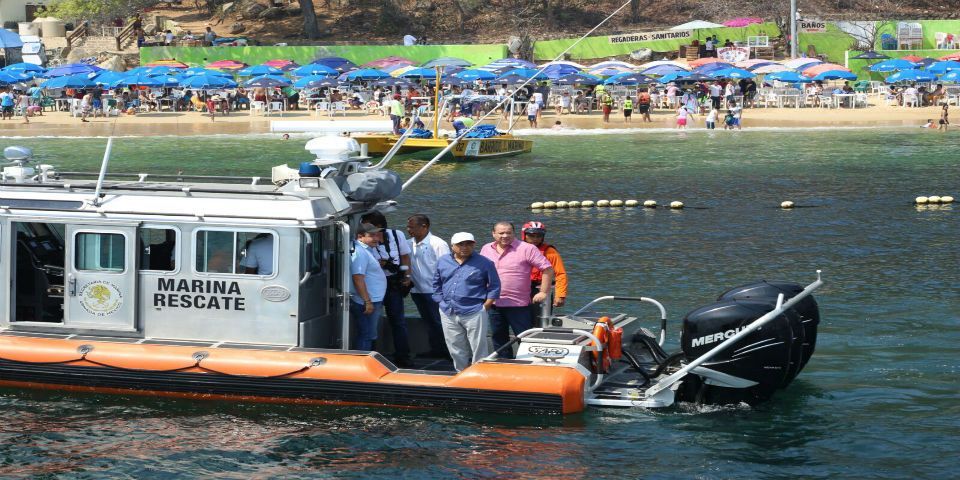 Héctor Astudillo supervisa operativos de seguridad en Acapulco