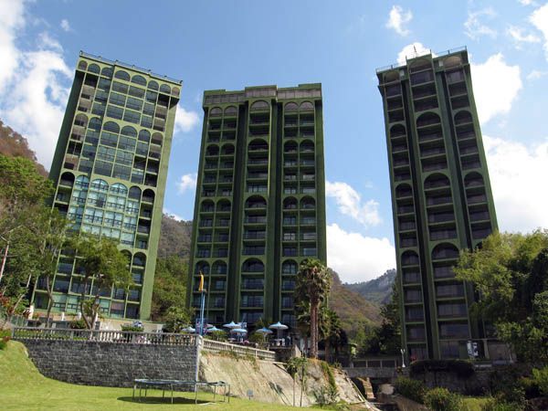 Amigo de Duarte facilitó departamento en Guatemala - hotel_la_riviera_de_atitlan1