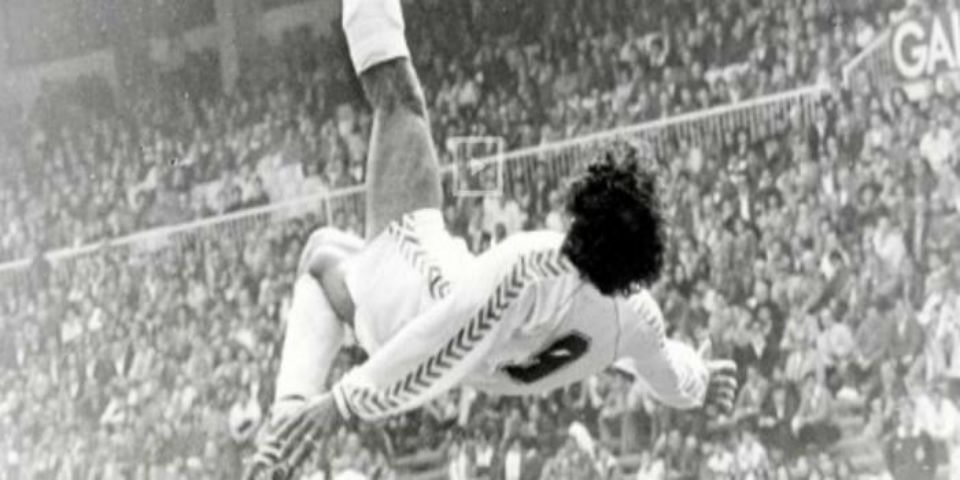 Los mejores remates de chilena de la historia